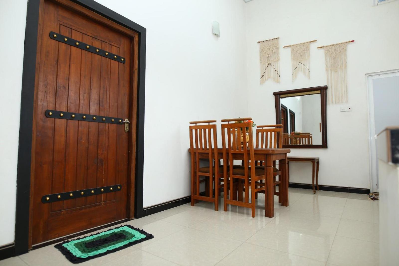 Sujee'S Guest House With Two Bed Rooms Anuradhapura Exterior foto